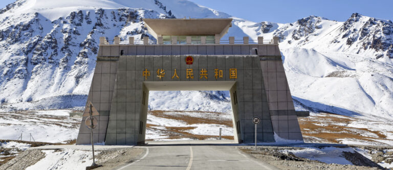 Pak-China trade resumes temporarily through Khunjerab Pass