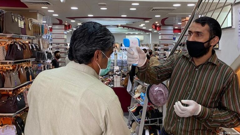 Pakistan’s economy gaining momentum as Covid cases drop