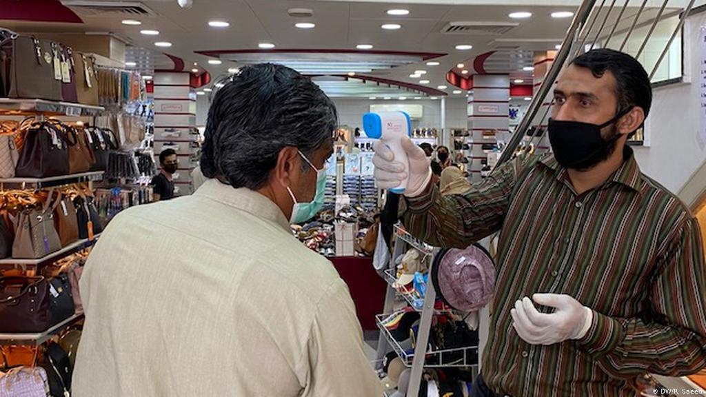 Pakistan's economy gaining momentum as Covid cases drop