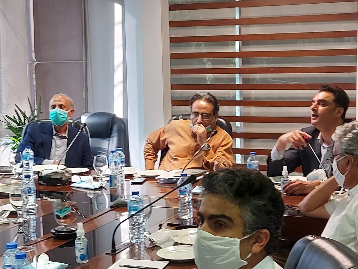 Govt committed to helping textile industry realise export potential: Nadeem Babar