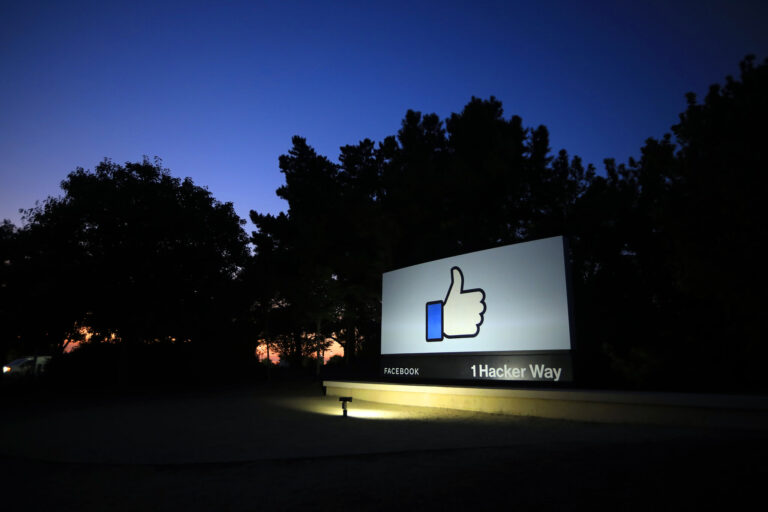 Facebook releases 3rd edition of small business report