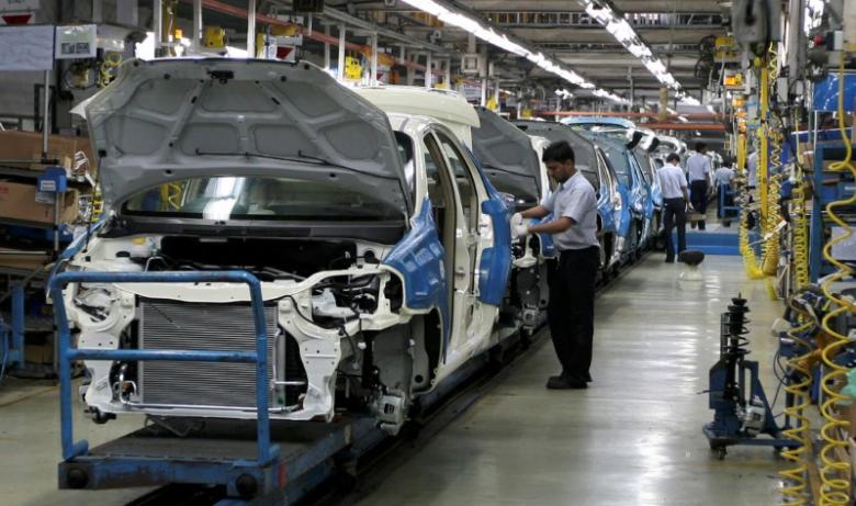 Car manufacturers concerned over 'hollow claims' of Fawad Chaudhry