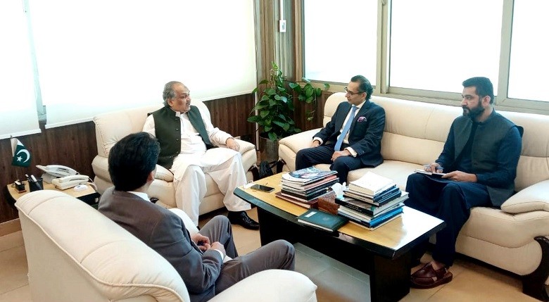 IT ministry, Microsoft discuss digital initiatives, avenues for collaboration