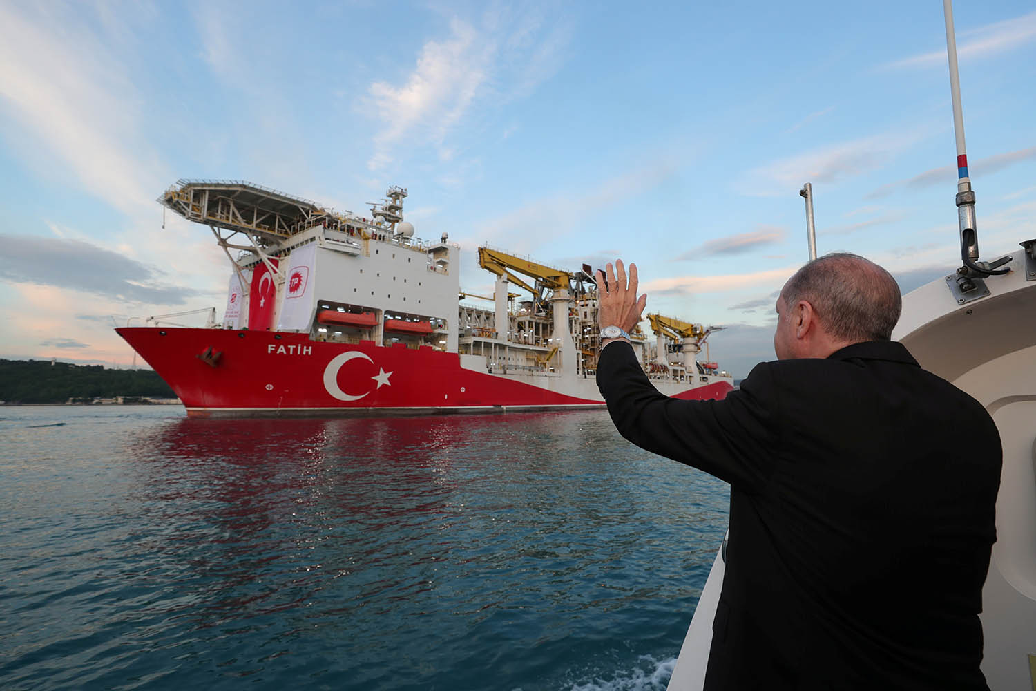 Turkey lifts Black Sea gas field estimate after new find