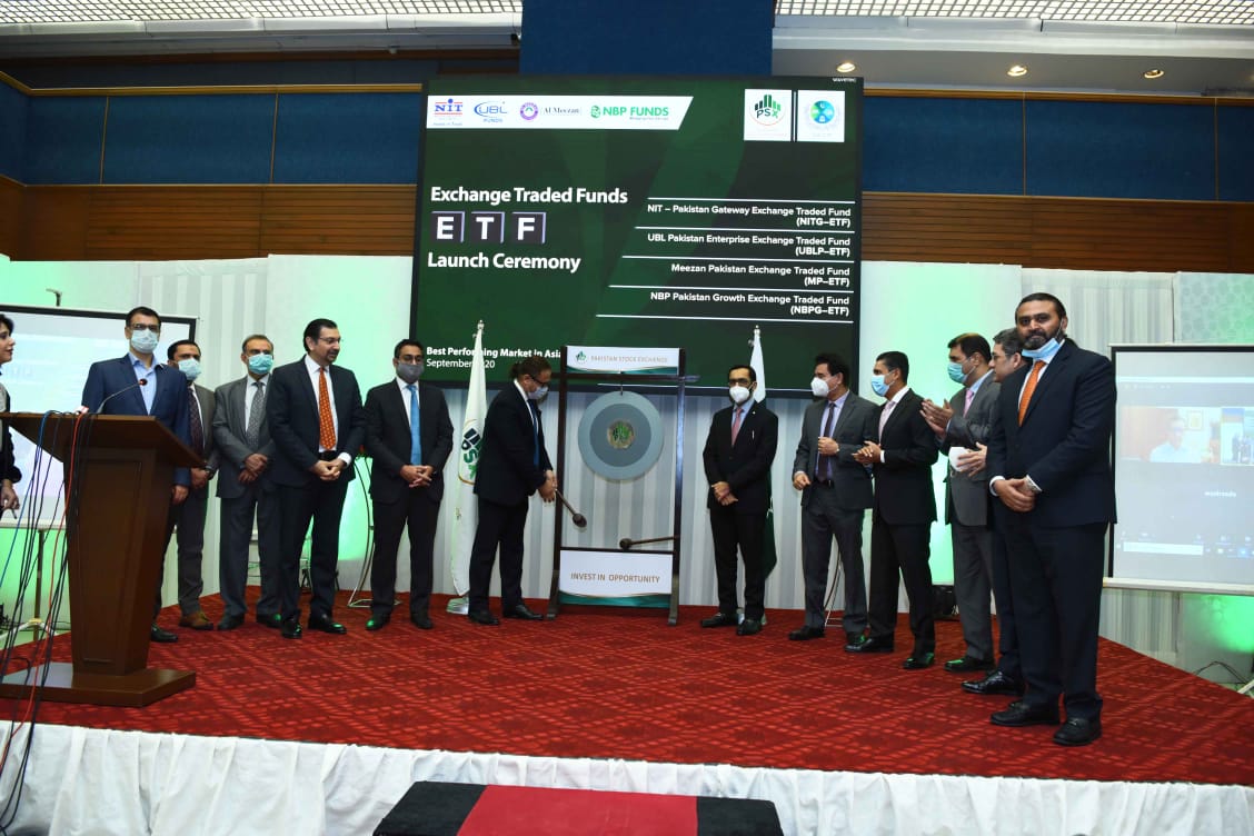 PSX holds gong ceremony to formally launch ETFs