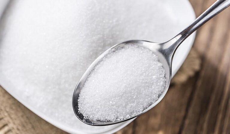 Sugar millers to pay Punjab farmers 11pc mark-up on delayed payments