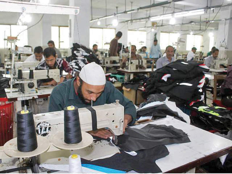 PHMA welcomes cut in power tariff for SMEs