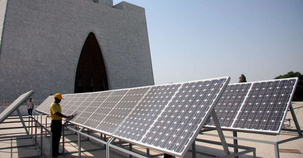 Pakistan can save $5bn by scaling up renewable energy: WB