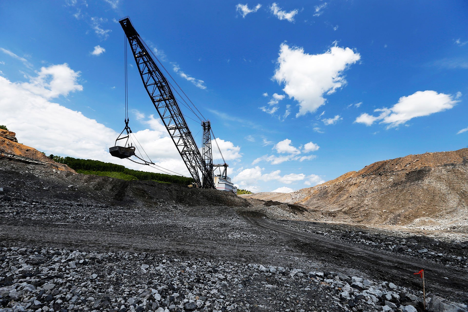 Shanghai Electric eyes expansion in Pakistan’s mining sector