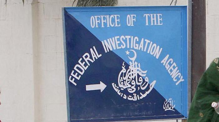 Pilot, five CAA officers arrested in fake licence scandal