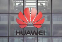 China’s Huawei in talks to sell premium smartphone brands P and Mate