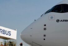 Airbus keeps top spot in jet market