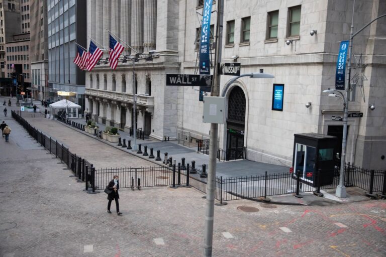 NYSE may make second U-turn on China telecom delistings amid confusion over policy