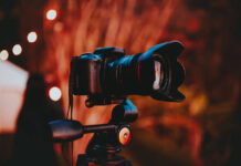 Young designer pays tribute to Lollywood with iconic cinema photoshoot