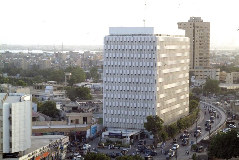 Strong profits at Engro allow Dawood Hercules to pay off debts early