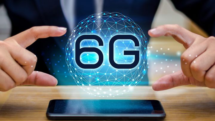 Apple seeks engineers to develop 6G connectivity