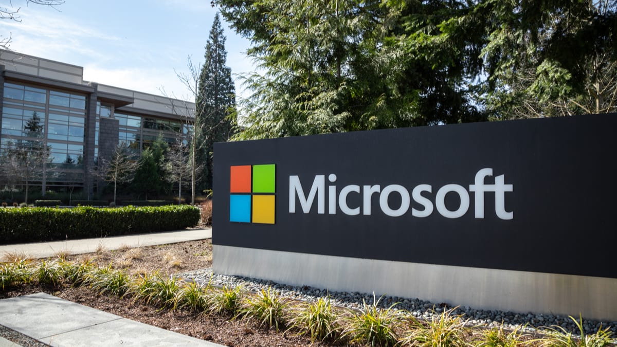 Microsoft in talks to acquire messaging platform Discord for more than $10bn: report