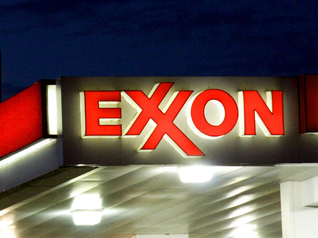 Exxon and Macquarie in $11.7m US lawsuit over gas contract