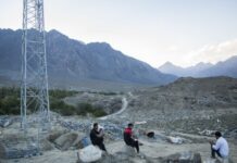 Govt to provide telecom, internet services at key tourist spots