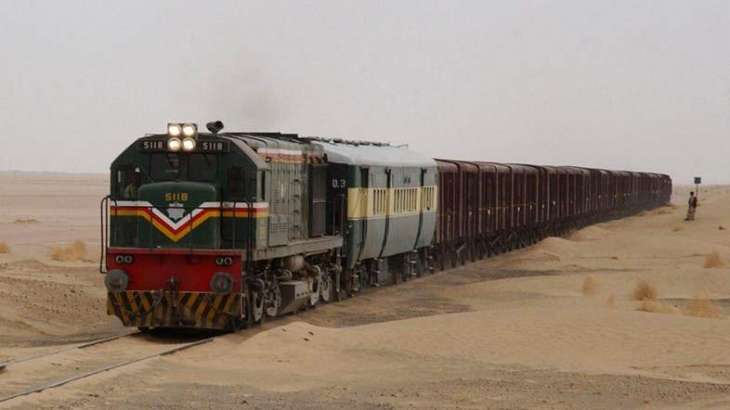 Govt urged to launch Peshawar-Karachi cargo train