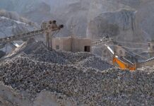 Stone crusting industry calls off strike