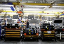 US auto industry calls for govt help as it warns of chip shortage impact