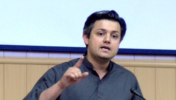 Govt committed to timely completion of power projects under CPEC: Hammad Azhar