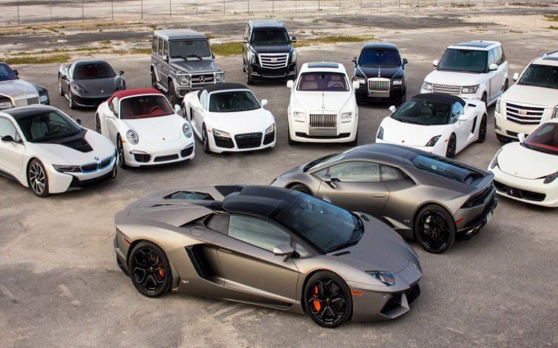 World’s rich floor it in post-pandemic luxury car rush