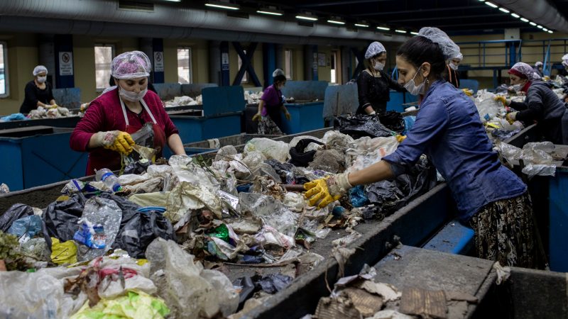 Turkey bans most plastic imports
