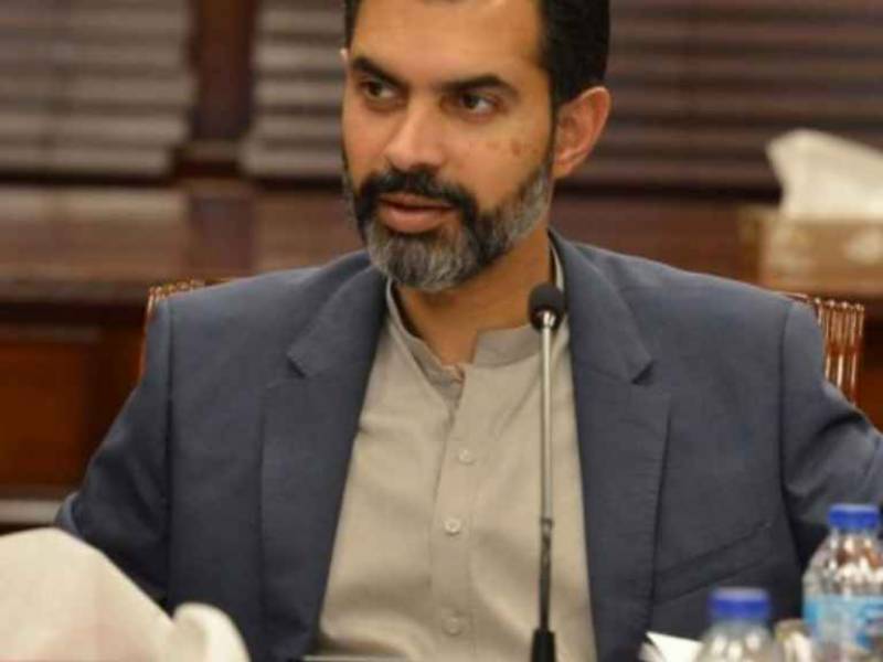 Former central bank chief warns debt restructuring for Pakistan will be "very difficult"