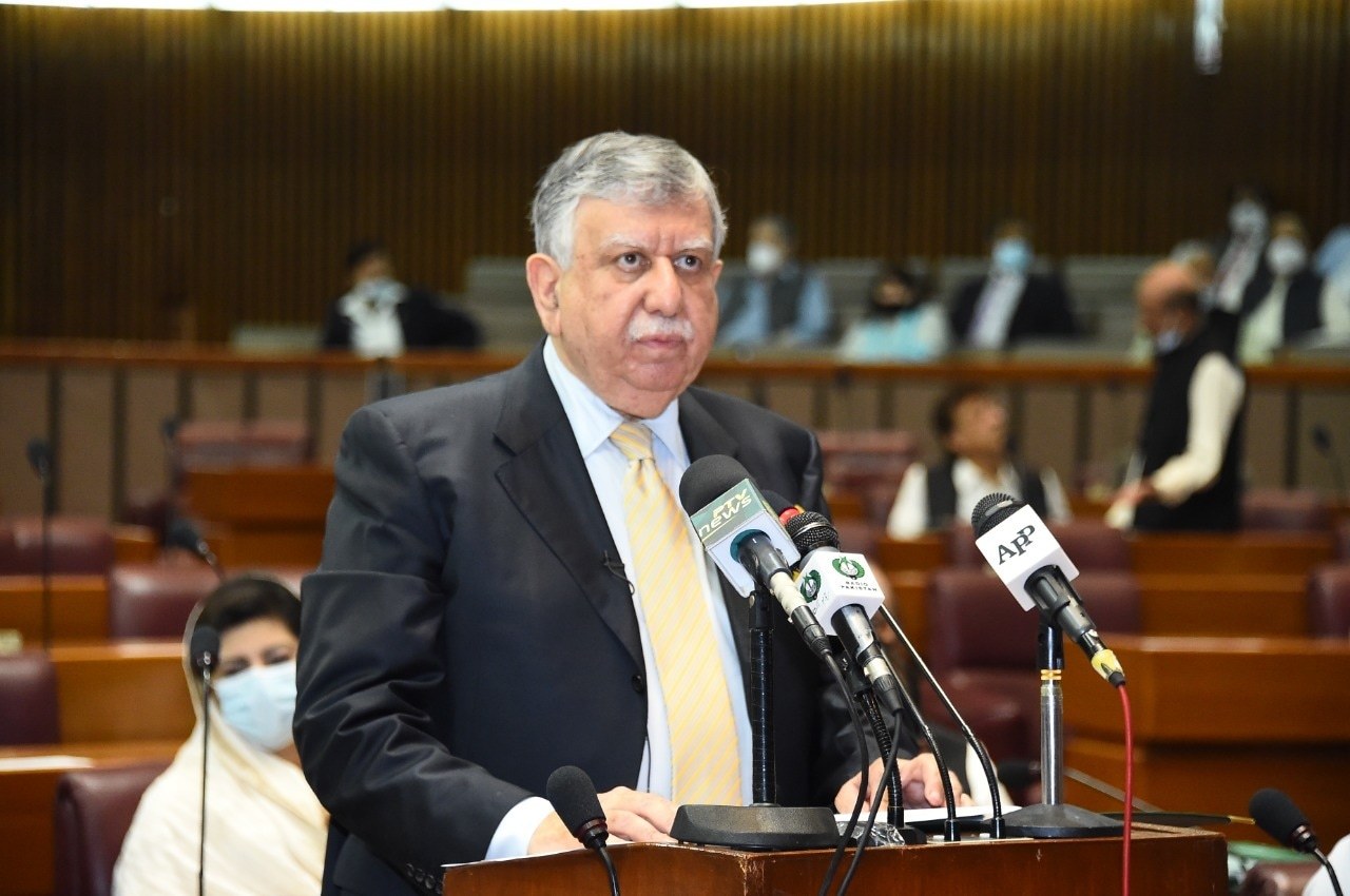 Govt to amend clause to bar FBR from arresting tax evaders: Tarin