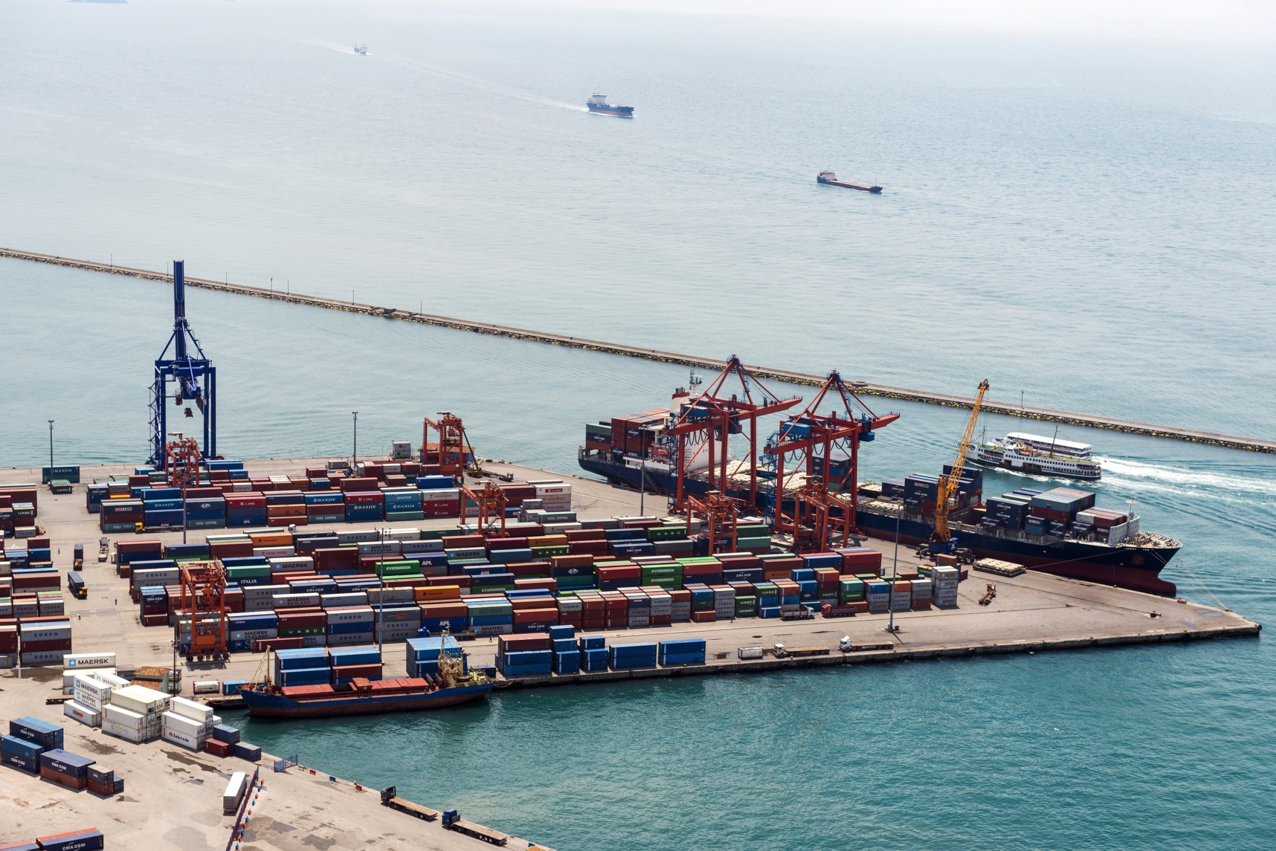 Saudi Arabia plans FTA with Pakistan, 10 other countries