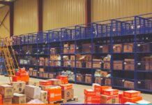 Why does Daraz have a DarazMall?