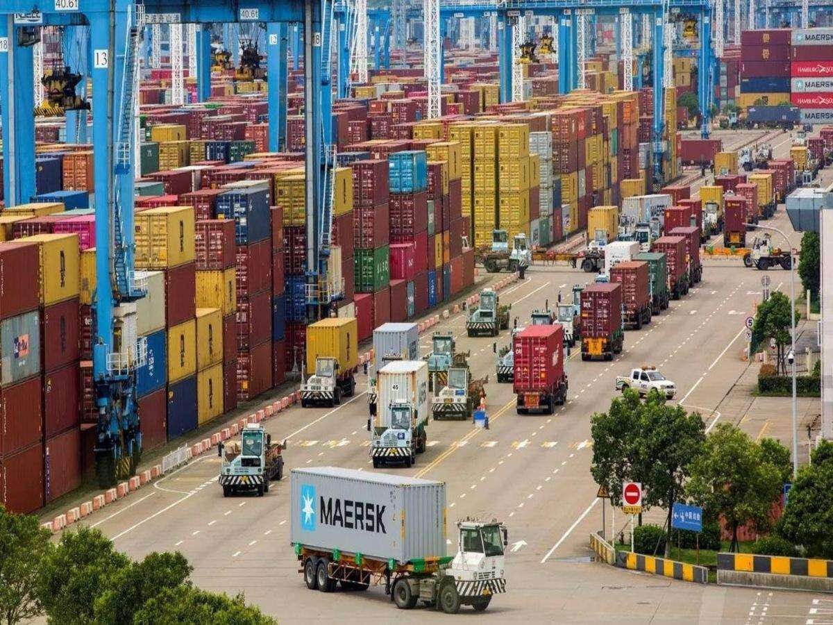 Chinese ports choke over China's 'zero tolerance' Covid-19 policy