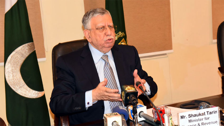 Tarin announces cut in edible oil, sugar, flour prices
