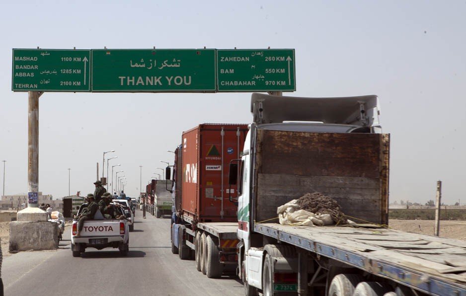 Ministry of Commerce urges facilitation of transit trade through Iran via Taftan