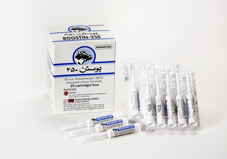 Customs officials accused of smuggling Boostin injections