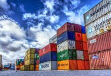 A Stanford academic, Twitter, and Pakistan’s exports