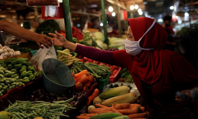 Global food prices are at their highest in a decade: UN