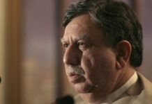 Pakistan’s economy moving in the right direction, says Tarin