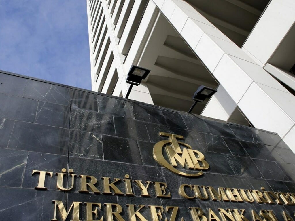 Turkish central bank's net FX reserves drop again to lowest since 2002