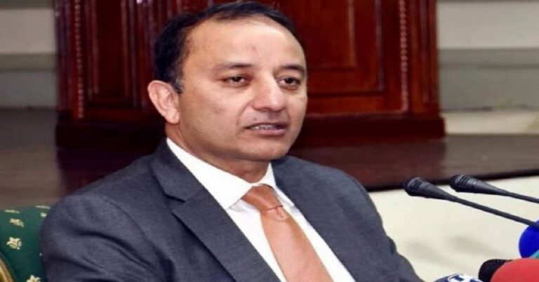 Musadik Malik rebuffs Imran Khan’s claim of getting Russian oil