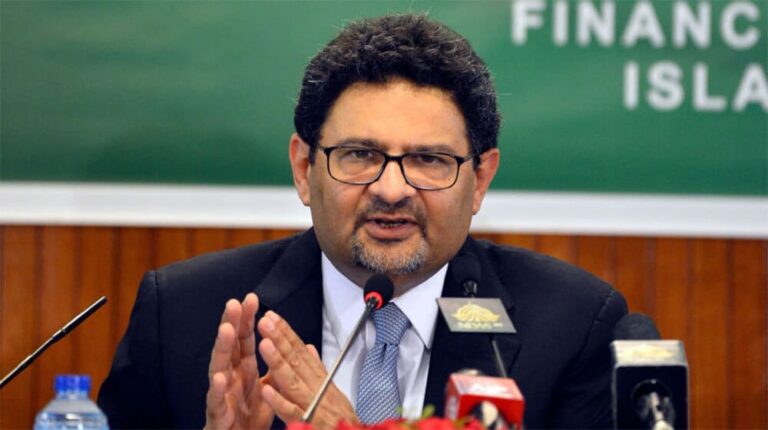 Miftah claims IMF “not interested” in providing Pakistan bailout