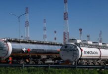 Russian sanctions shift oil price-making power to Asia from Europe