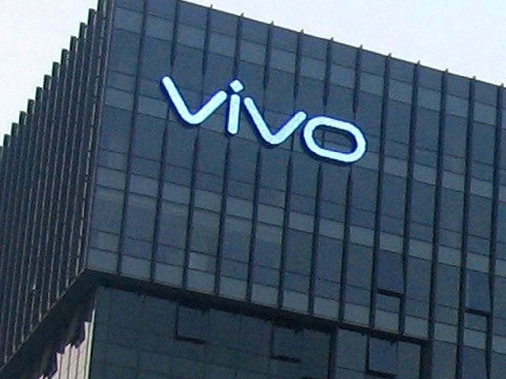 India detains Vivo executive, three others in money laundering case