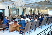 Pakistan, Kuwait to sign $10bn investment deals