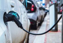 Automakers forge EV credit alliances to dodge EU carbon fines