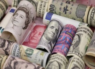 Pakistan’s foreign reserves decline marginally as SBP and commercial banks diverge