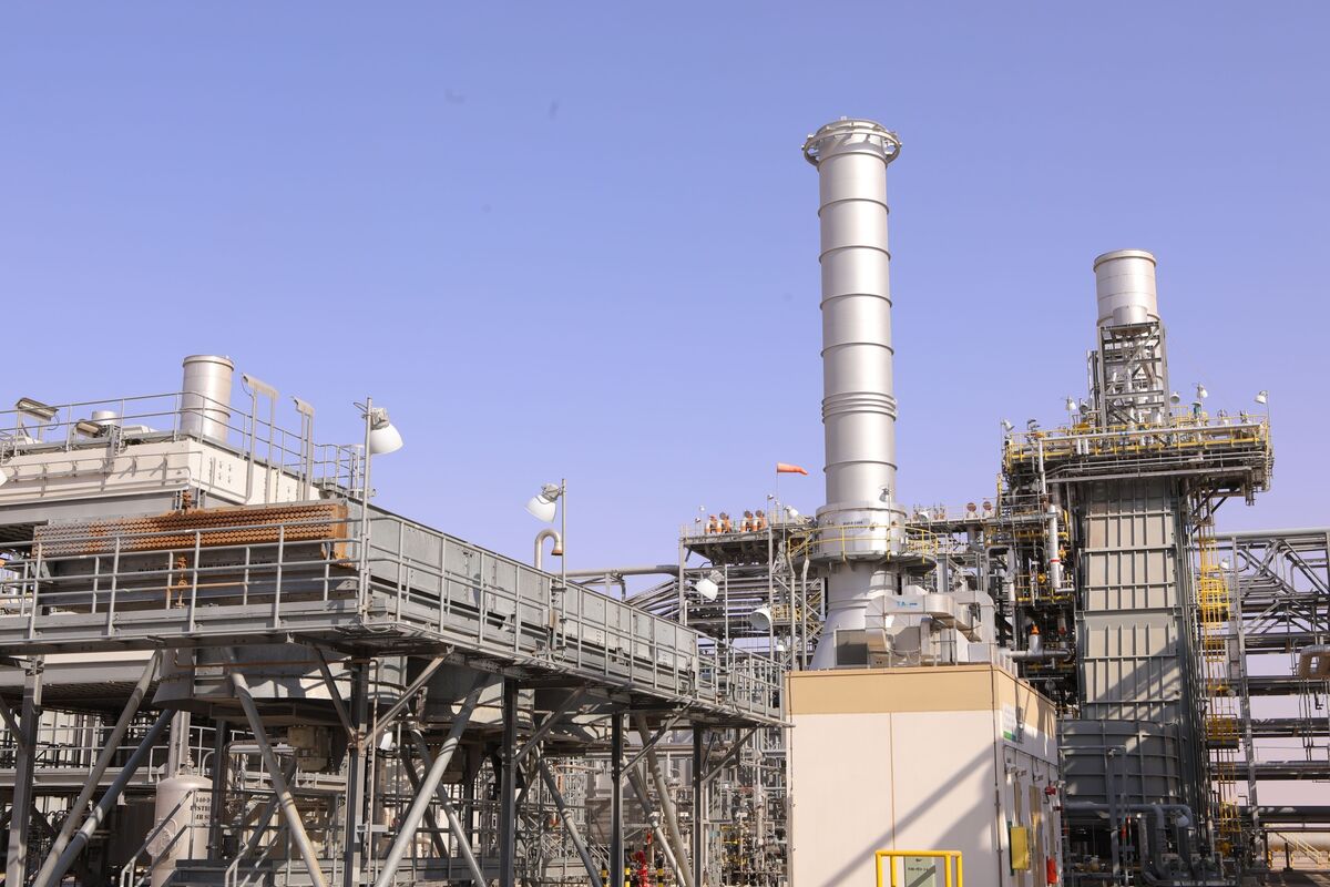 Saudi Arabia adjusts oil capacity expansion in response to energy transition