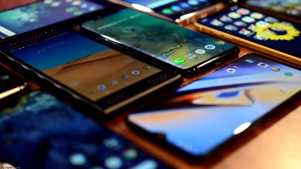 Mobile phone imports surge 156% amid local manufacturing decline
